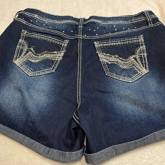Cato Dark Blue Denim Shorts with Sparkling Details on the Pockets - Picture 3 of 8